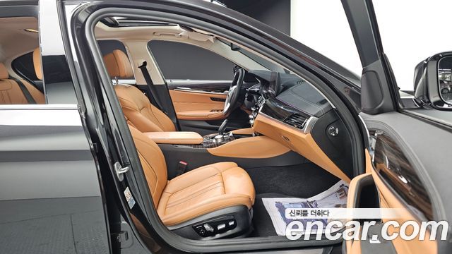 BMW 5 Series (G30) 520i Luxury 2021 — фото 12