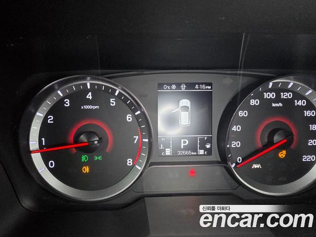 KG Mobility (SsangYong) Very New Tivoli Gasoline 1.5 2WD V3 2022 — фото 8