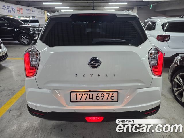 KG Mobility (SsangYong) Very New Tivoli Gasoline 1.5 2WD V3 2022 — фото 23