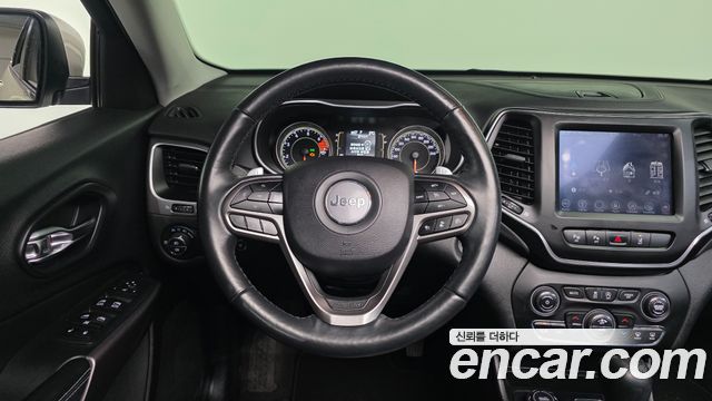 Jeep Cherokee (KL) 2.4 Longitude High AWD 2019 — фото 13