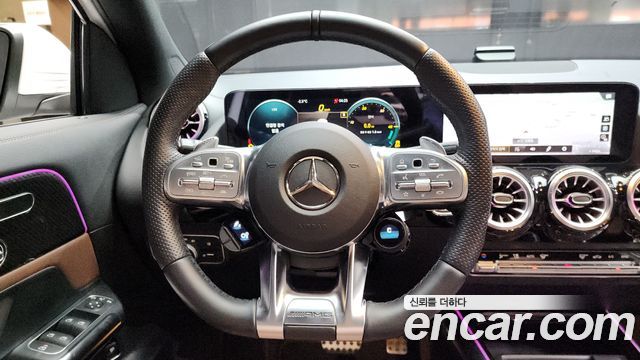 Mercedes-Benz GLA-Class (H247) GLA45 AMG 4MATIC+ 2022 — фото 13