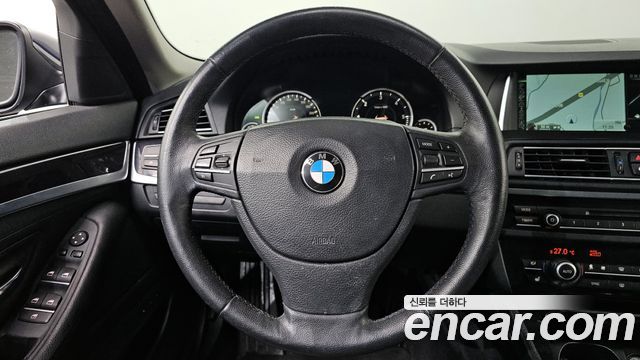 BMW 5 Series (F10) 520d xDrive 2014 — фото 13