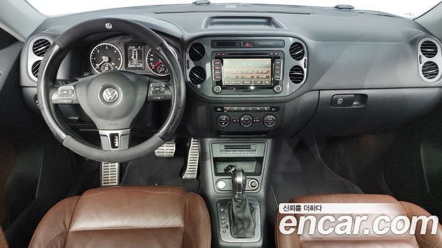Volkswagen Tiguan 2.0 TDI  Premium 5N 2016 — фото 7