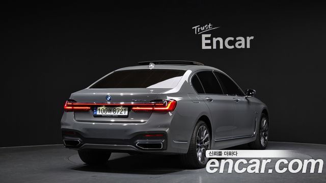 BMW 7 Series (G11) 745Le iPerformance M Sport 2022 — фото 2