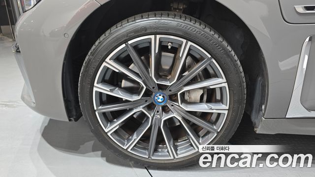 BMW 7 Series (G11) 745Le iPerformance M Sport 2022 — фото 5