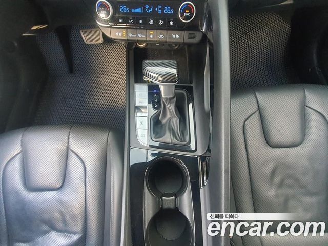 Hyundai Avante Hybrid (CN7) Inspiration 2021 — фото 9