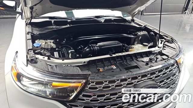 Ford Explorer (VI) 2.3 LimIted 4WD 2021 — фото 6