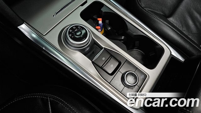 Ford Explorer (VI) 2.3 LimIted 4WD 2021 — фото 9