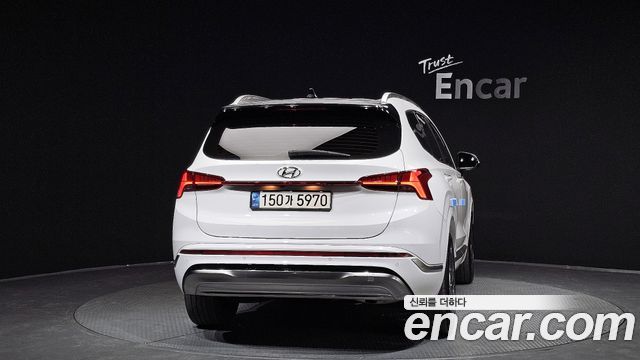 Hyundai Santa Fe Diesel 2.2 2WD Calligraphy 2021 — фото 4