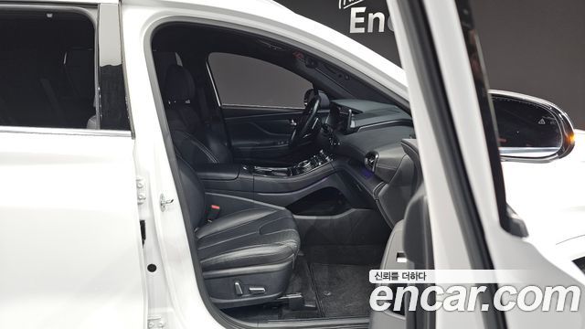 Hyundai Santa Fe Diesel 2.2 2WD Calligraphy 2021 — фото 12