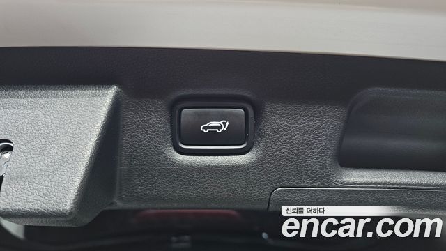 Hyundai Santa Fe Diesel 2.2 2WD Calligraphy 2021 — фото 20