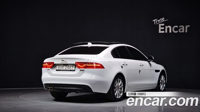Jaguar XE 20d Perstige AWD 2017 — фото 2