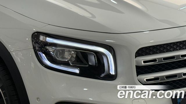 Mercedes-Benz GLB-Class (X247) GLB200 d 2021 — фото 3