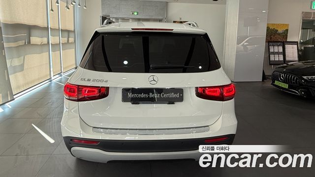 Mercedes-Benz GLB-Class (X247) GLB200 d 2021 — фото 7