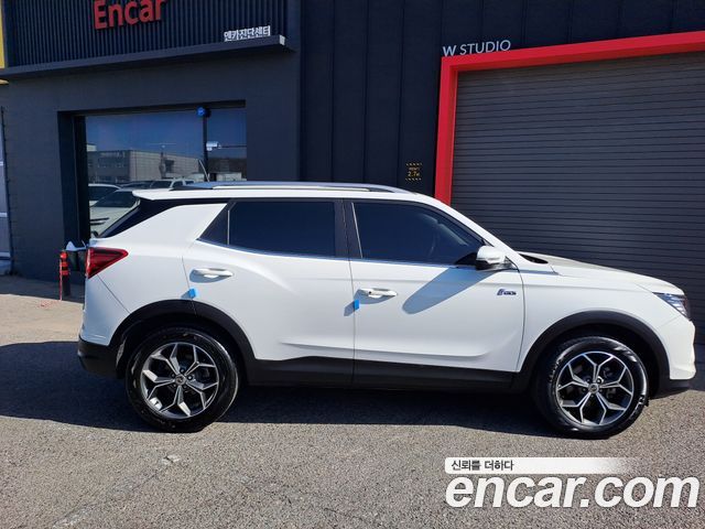 KG Mobility (SsangYong) Beautiful Korando Gasoline 1.5 2WD C5 Plus