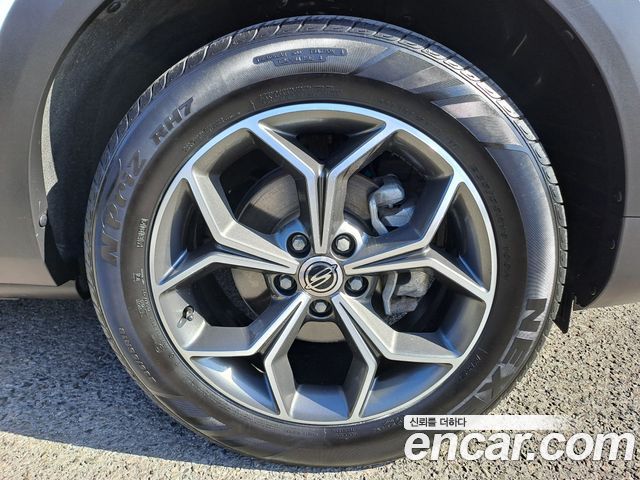 KG Mobility (SsangYong) Beautiful Korando Gasoline 1.5 2WD C5 Plus 2023 — фото 14
