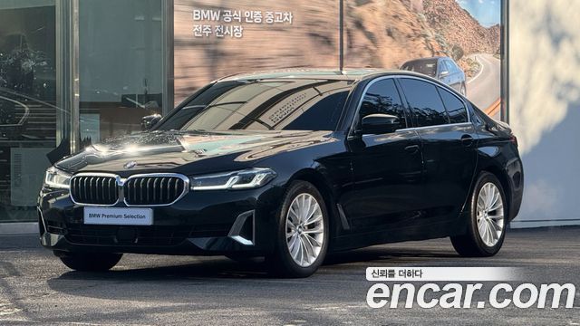 BMW 5 Series (G30) 520i Luxury