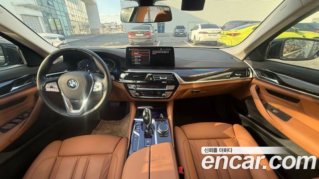 BMW 5 Series (G30) 520i Luxury 2023 — фото 7