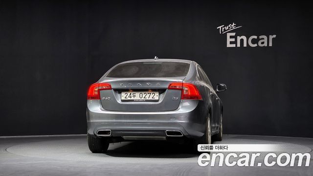 Volvo S60 D3 2nd 2016 — фото 4