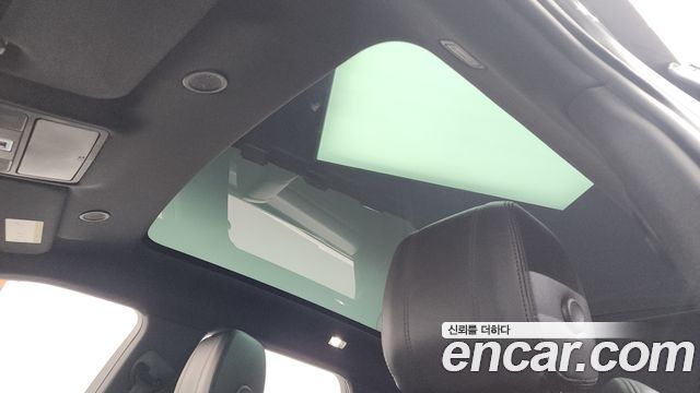 Land Rover Range Rover Evoque (II) P250 R-Dynamic SE 2021 — фото 18