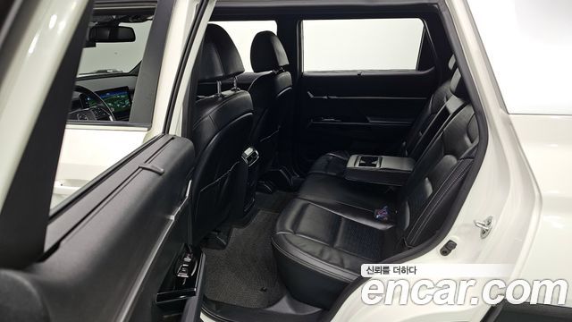 KG Mobility (SsangYong) Torres Gasoline 1.5 4WD T7 2023 — фото 11