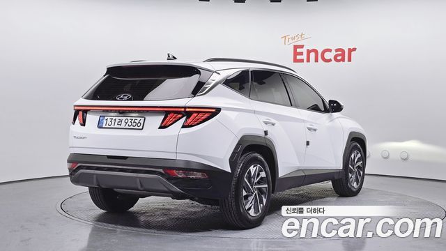 Hyundai Tucson Hybrid (NX4) Inspiration 2WD 2021 — фото 2