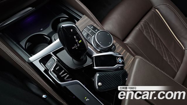 BMW 5 Series (G30) 520i M Sport 2020 — фото 9