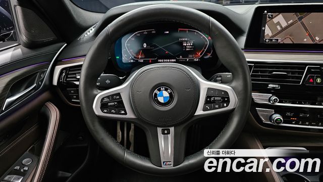 BMW 5 Series (G30) 520i M Sport 2020 — фото 13