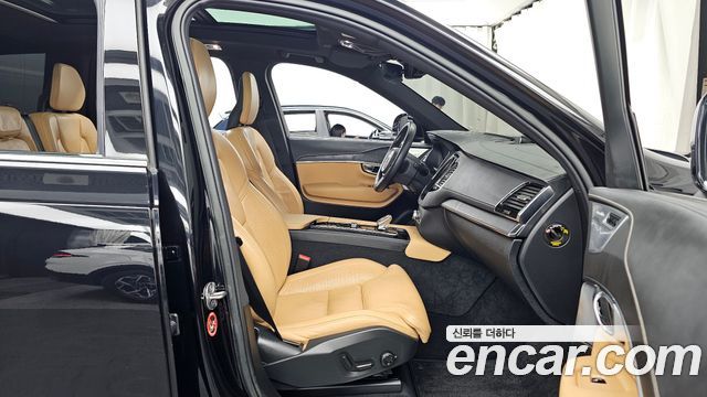 Volvo XC90 (II) B6 Inscription 2022 — фото 11
