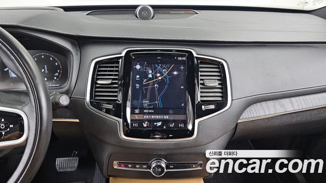 Volvo XC90 (II) B6 Inscription 2022 — фото 14