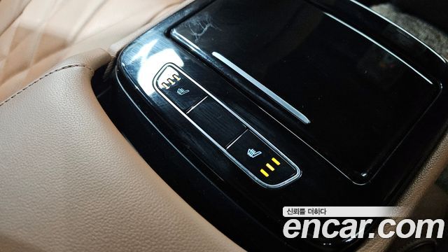 Genesis G80 (RG3) Gasoline 2.5 Turbo 2WD 2022 — фото 19