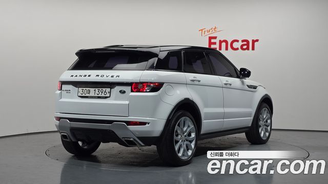 Land Rover Range Rover Evoque 2.2 SD4 Dynamic 2014 — фото 2