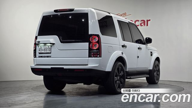 Land Rover Discovery 4 3.0 SDV6 SE 2015 — фото 2