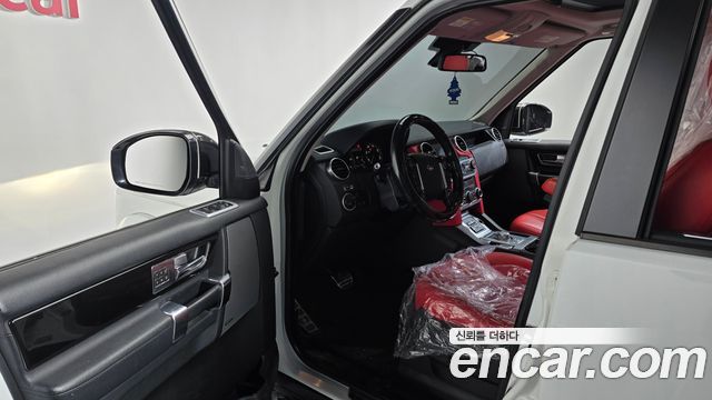 Land Rover Discovery 4 3.0 SDV6 SE 2015 — фото 10