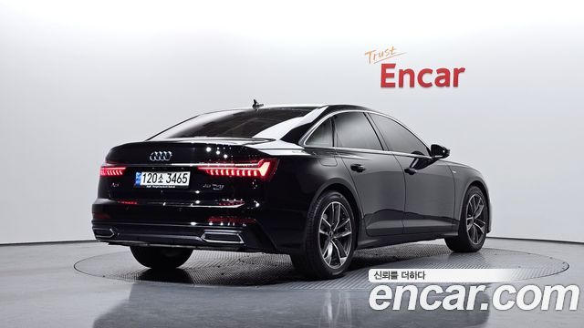 Audi A6 (C8) 45 TFSI Premium 2021 — фото 2