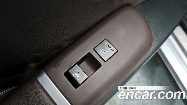 Hyundai Grandeur (GN7) 3.5 Gasoline 2WD Exclusive 2024 — фото 19