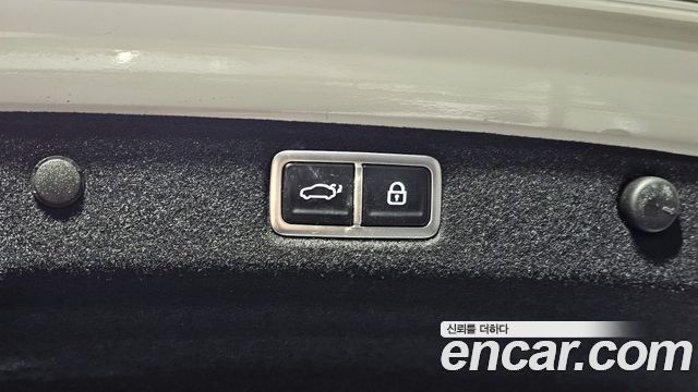 Hyundai Grandeur (GN7) 3.5 Gasoline 2WD Exclusive 2024 — фото 20