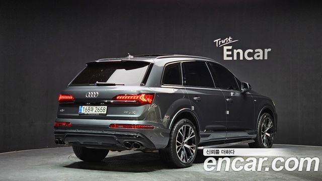 Audi Q7 (4M) 55 TFSI Quattro Premium 2022 — фото 2