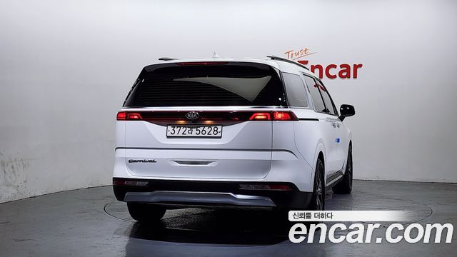 Kia Carnival (IV) Diesel 9-Seater Noblesse 2021 — фото 4