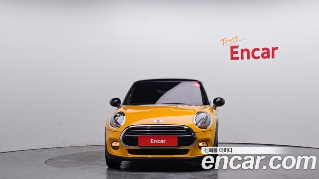 MINI Cooper Standard Third Generation 2017 — фото 3