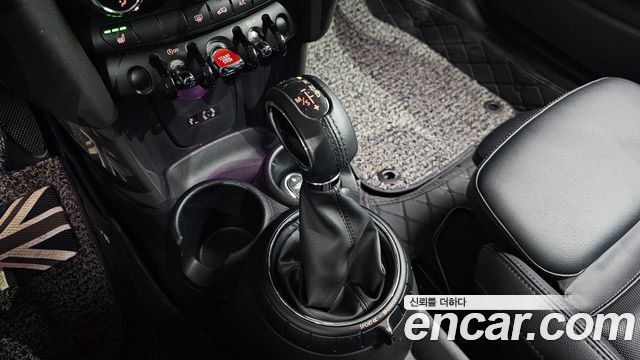 MINI Cooper Standard Third Generation 2017 — фото 9