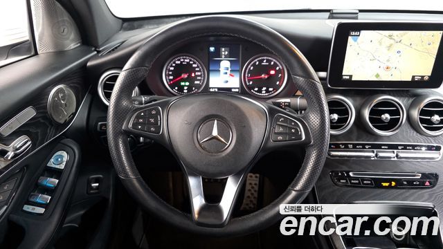 Mercedes-Benz GLC-Class (X253) GCL300 4MATIC Coupe 2019 — фото 13