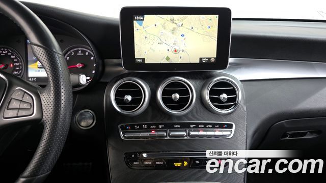 Mercedes-Benz GLC-Class (X253) GCL300 4MATIC Coupe 2019 — фото 14