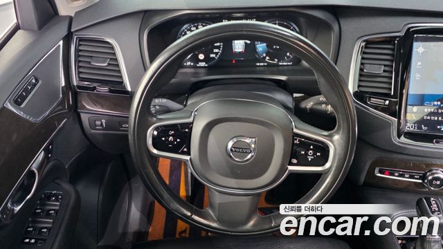 Volvo XC90 (II) D5 Momentum 2017 — фото 13