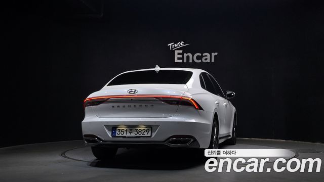 Hyundai Grandeur (IG) 2.5 Le Blanc 2023 — фото 4