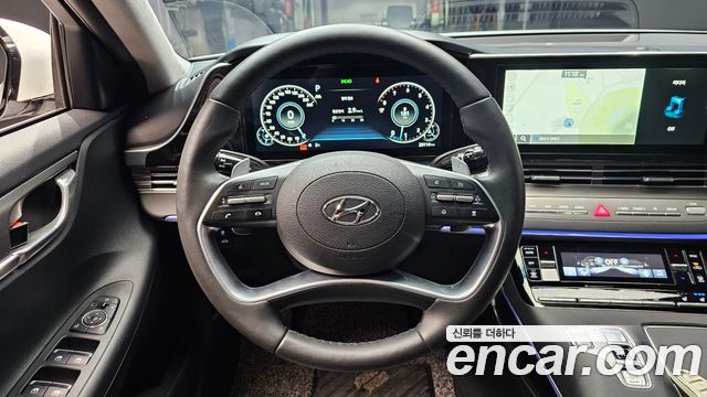Hyundai Grandeur (IG) 2.5 Le Blanc 2023 — фото 13