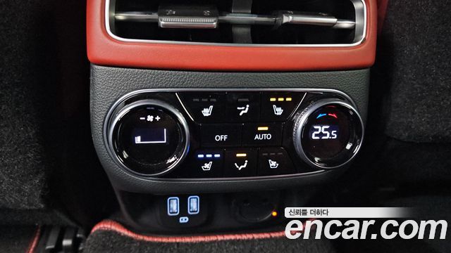 Genesis GV70 2.5T Gasoline AWD 2023 — фото 19