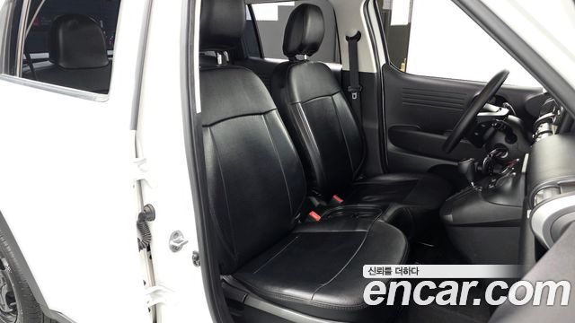 Hyundai Casper Smart 2023 — фото 10