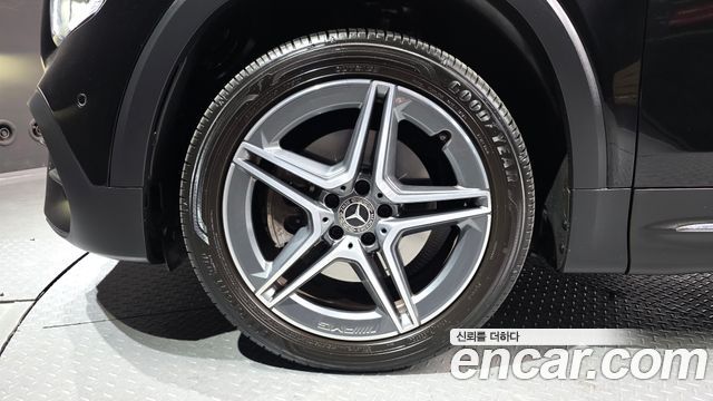 Mercedes-Benz GLB-Class (X247) GLB250 4MATIC 2023 — фото 5