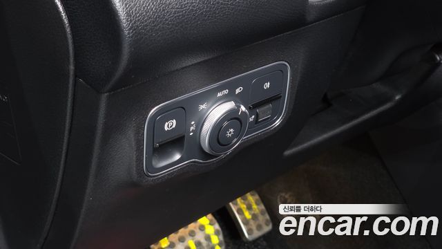Mercedes-Benz GLB-Class (X247) GLB250 4MATIC 2023 — фото 16